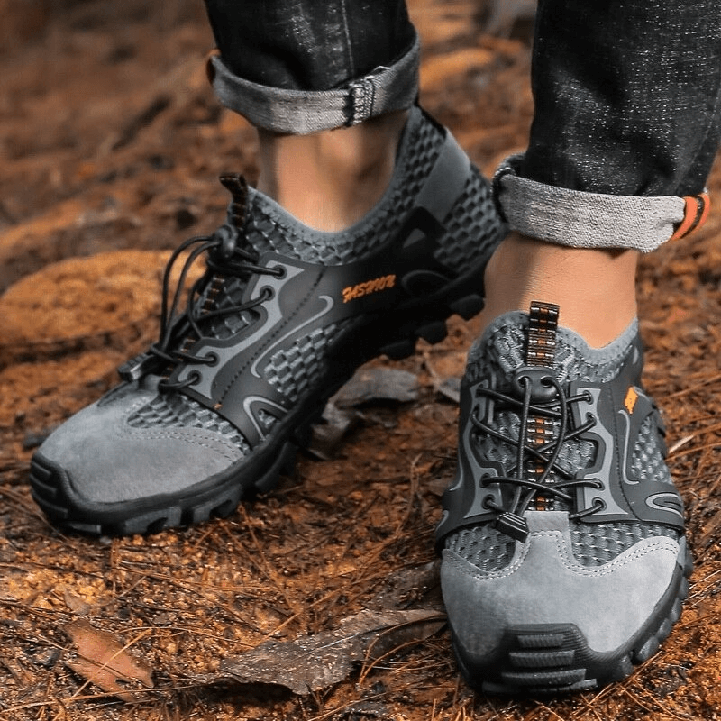 Men's waterproof non-slip climbing sneakers with patchwork design, perfect for hiking and outdoor activities, model SF0579.